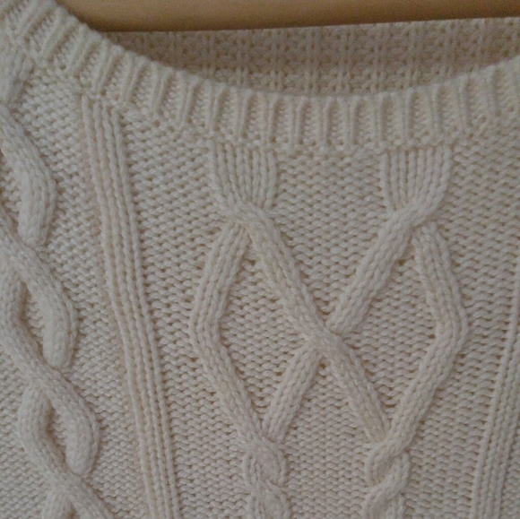 Vintage Ann Taylor Cream Cable Knit Sweater - Picture 8 of 9